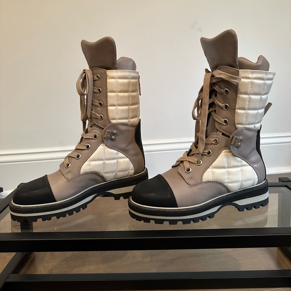 Chanel Vintage 2000 Combat Boots - Picture 2 of 9